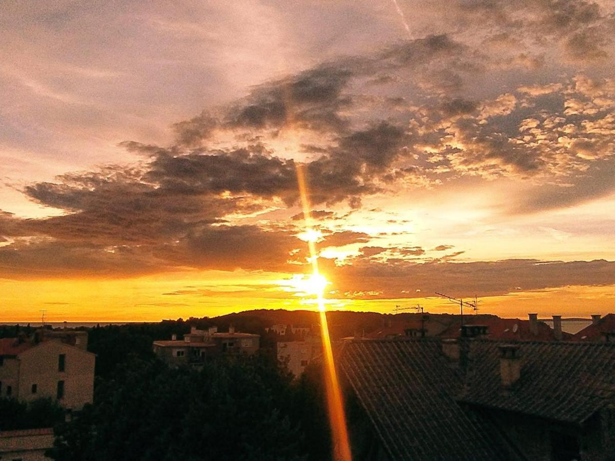 Apartment Tramonto Stoja 普拉 外观 照片